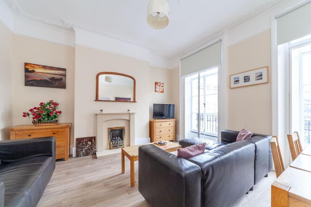 Spacious & Central 3-Bed Flat By Popular Waterloo! Londres Extérieur photo